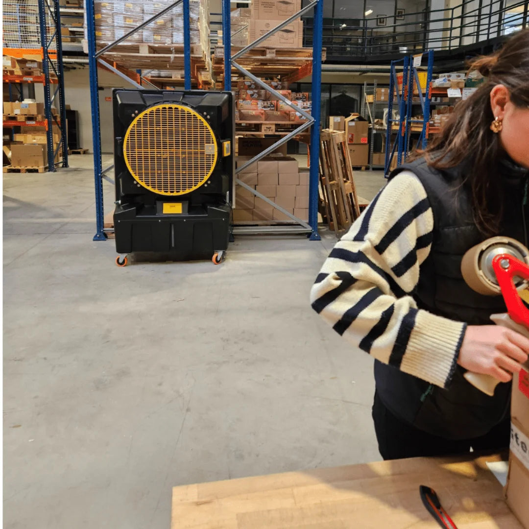 Verdunstungskühler / adiabatischer Kühler OKM 14 bis ca. 180qm